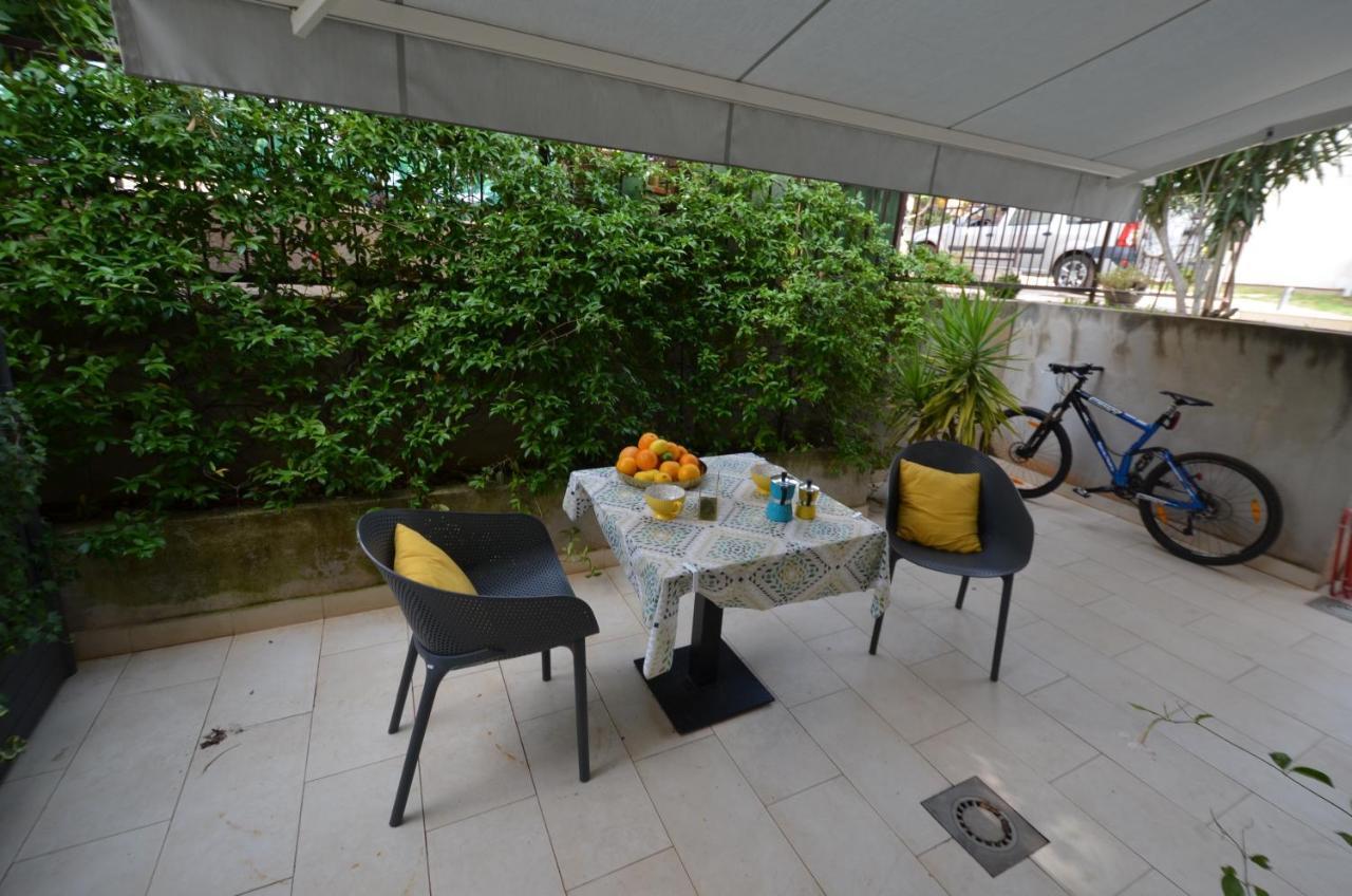 Apartments Karmen Maria Novigrad  ภายนอก รูปภาพ