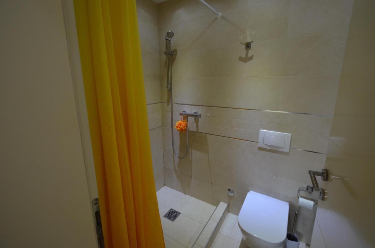 Apartments Karmen Maria Novigrad  ภายนอก รูปภาพ