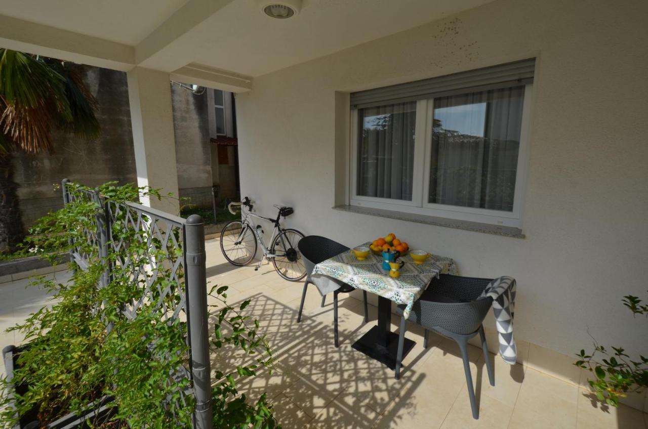 Apartments Karmen Maria Novigrad  ภายนอก รูปภาพ