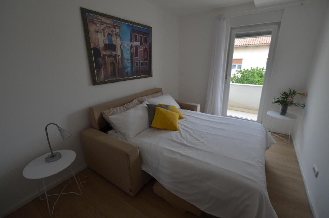 Apartments Karmen Maria Novigrad  ภายนอก รูปภาพ